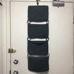 VINTAGE KNITTED WALL HANGING STORAGE POCKETS